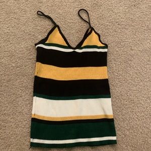 Colorful sleeveless knitted top